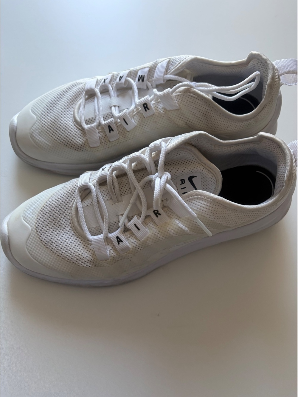 Nike Air Max White Mesh Sneakers Size 7.5 US